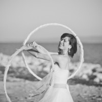 Panna młoda z hula-hoop