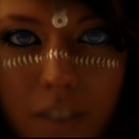 DARK PARADISE, TIANA ZOUMER I INTERNETOWA KASA