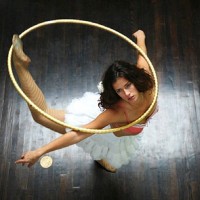 BALET I HULA-HOOP