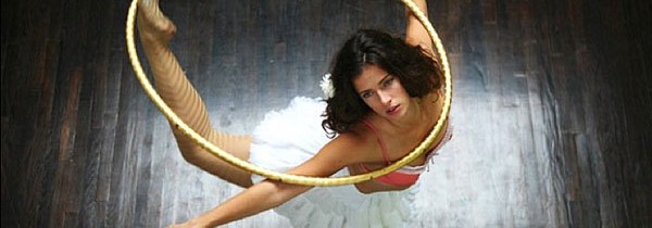 BALET I HULA-HOOP